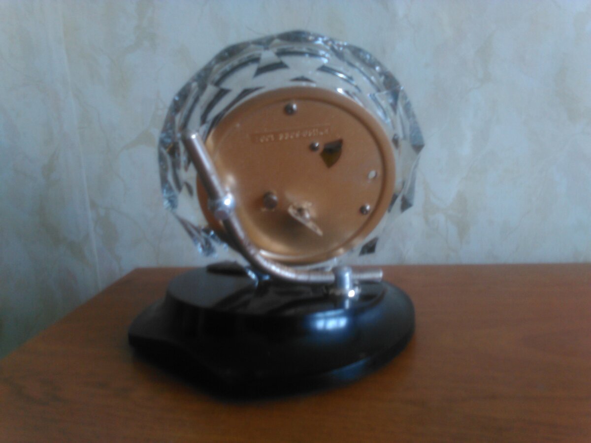 Часы Маяк Кристалл 1991