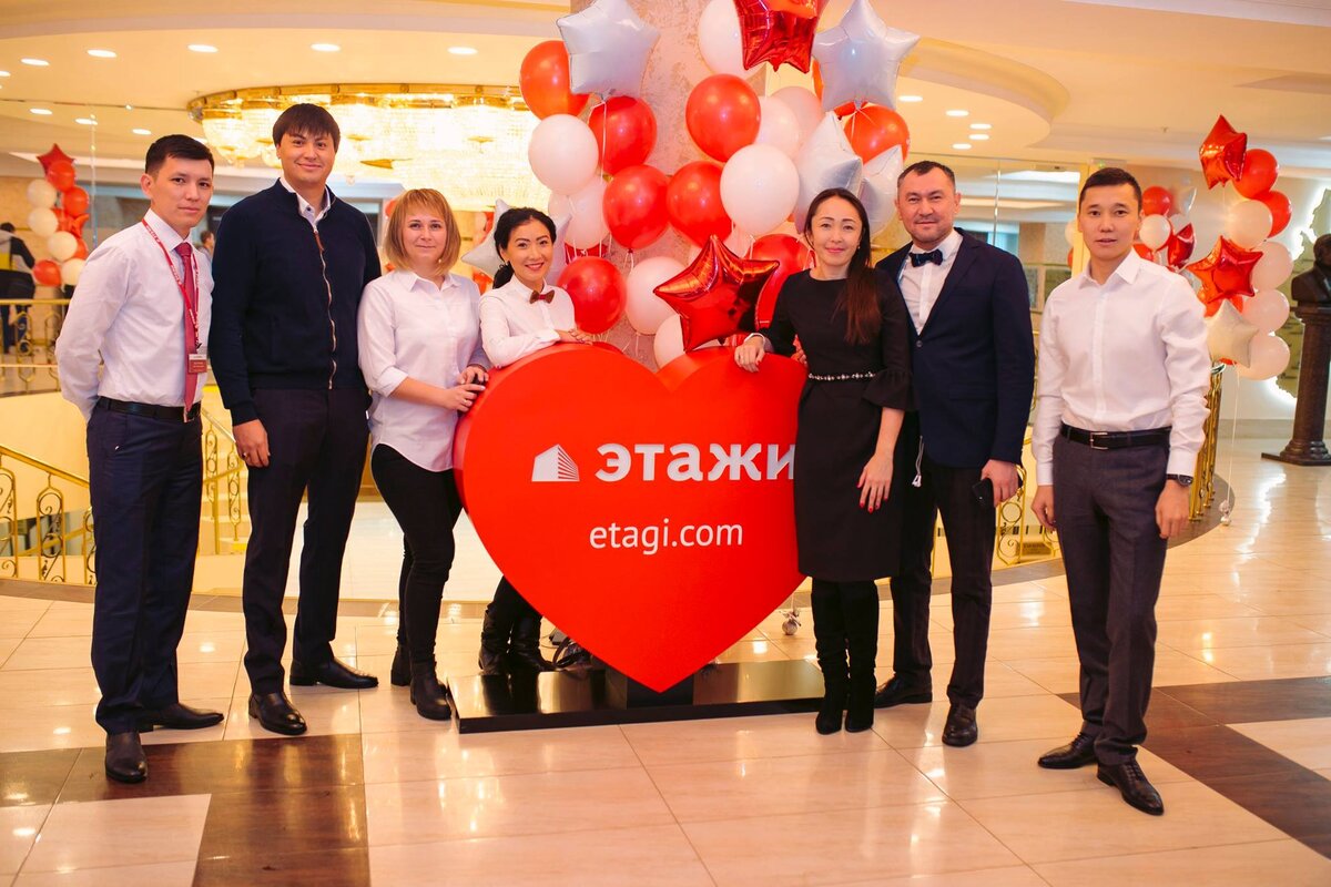 Жани Турысов с командой