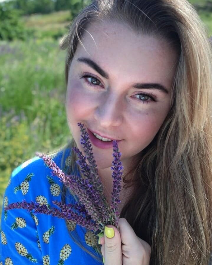 Личное фото