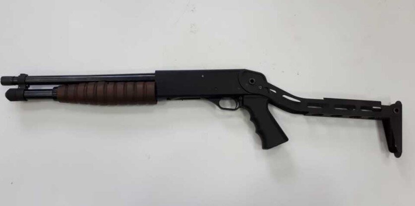 Экспедиционное ружье с разложенным прикладом.