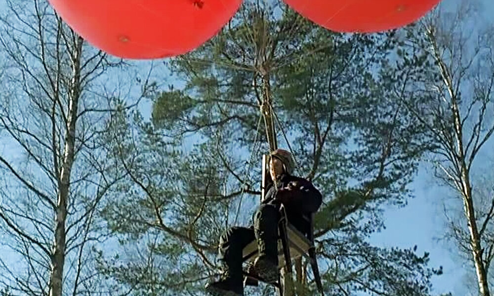 Кадр из кинофильма: “Особенности национальной охоты”