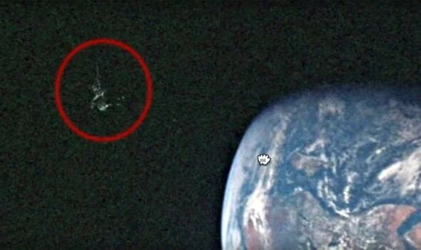 2 июня 2008. Черный принц на орбите земли. Черный Спутник черный рыцарь. Неизвестные космические объекты. Спутник НЛО.