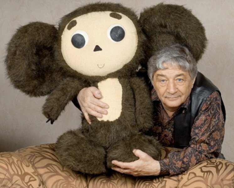 Эдуард Успенский и подросший Чебурашка