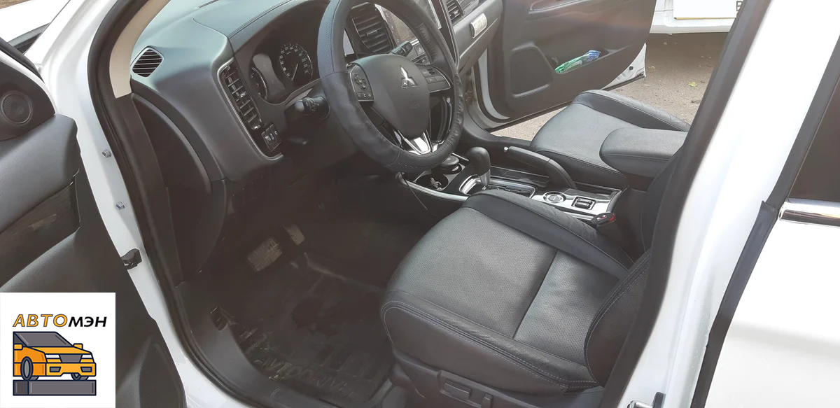 Салон объективно так себе