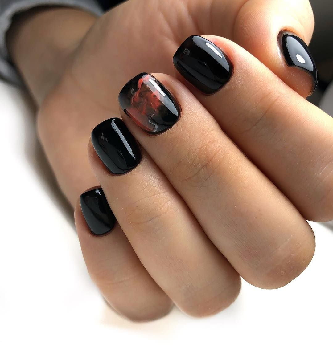 чёрный маникюр на квадратные ногти. маникюр на короткие квадратные ногти темных. маникюр дизайн на короткие квадратные черные. маникюр дизайн на короткие квадратные черные. маникюна короткие квадратные ногти черный.