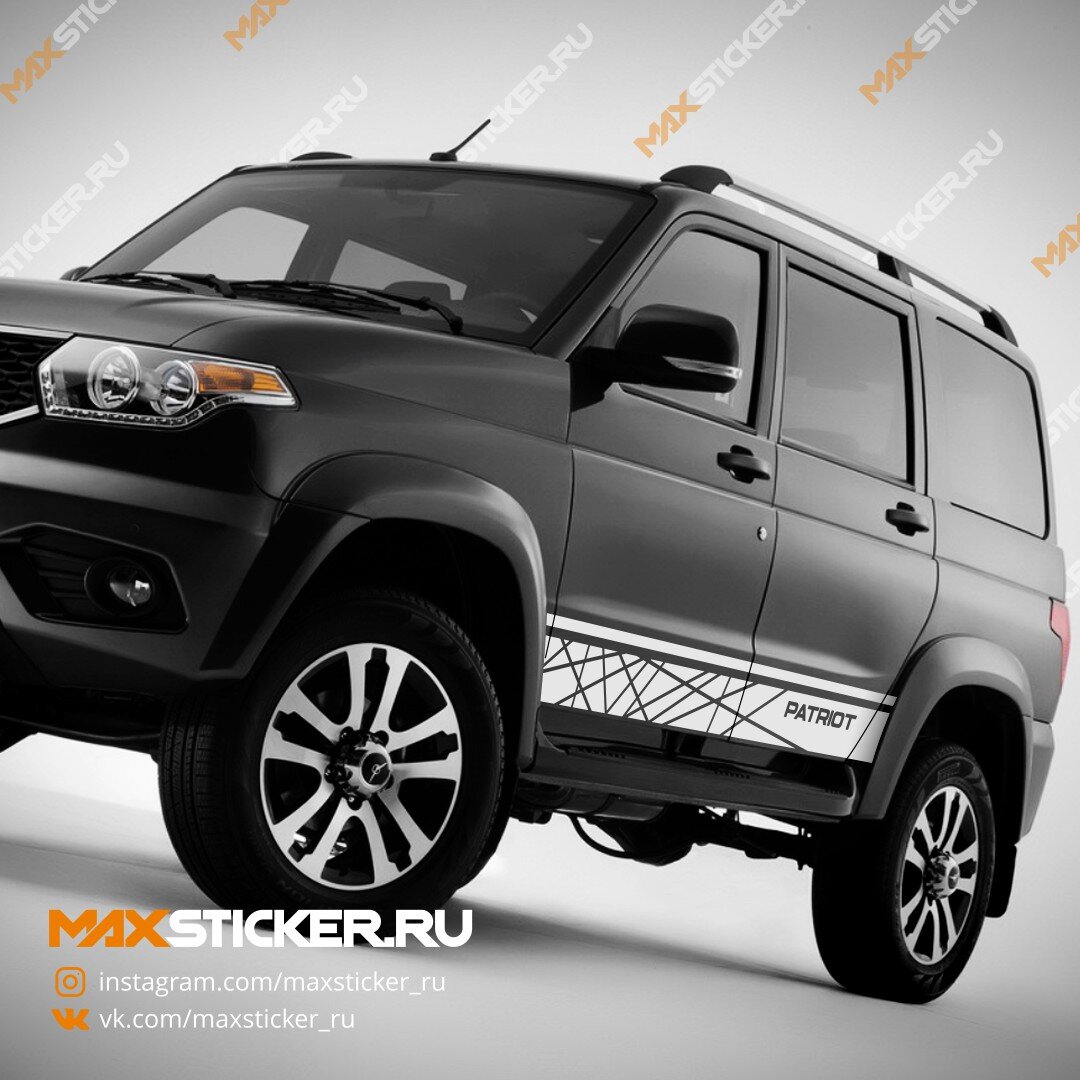 Наклейка на UAZ PATRIOT Код:01560017