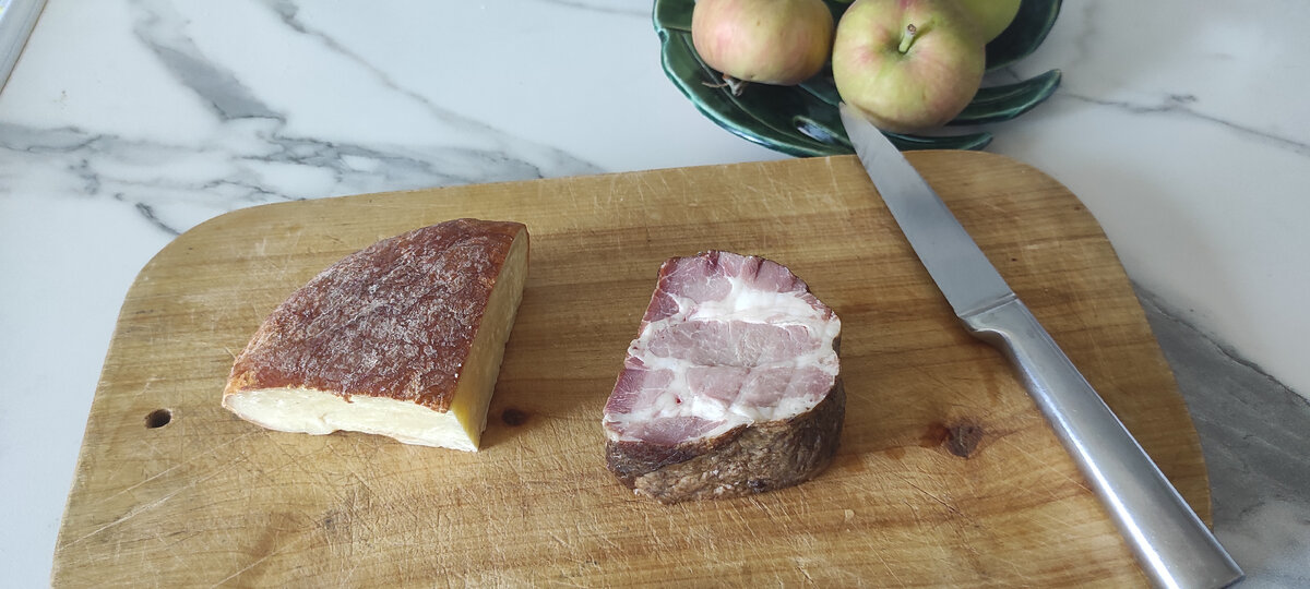 Абхазский сыр и мясо спустя 2 месяца