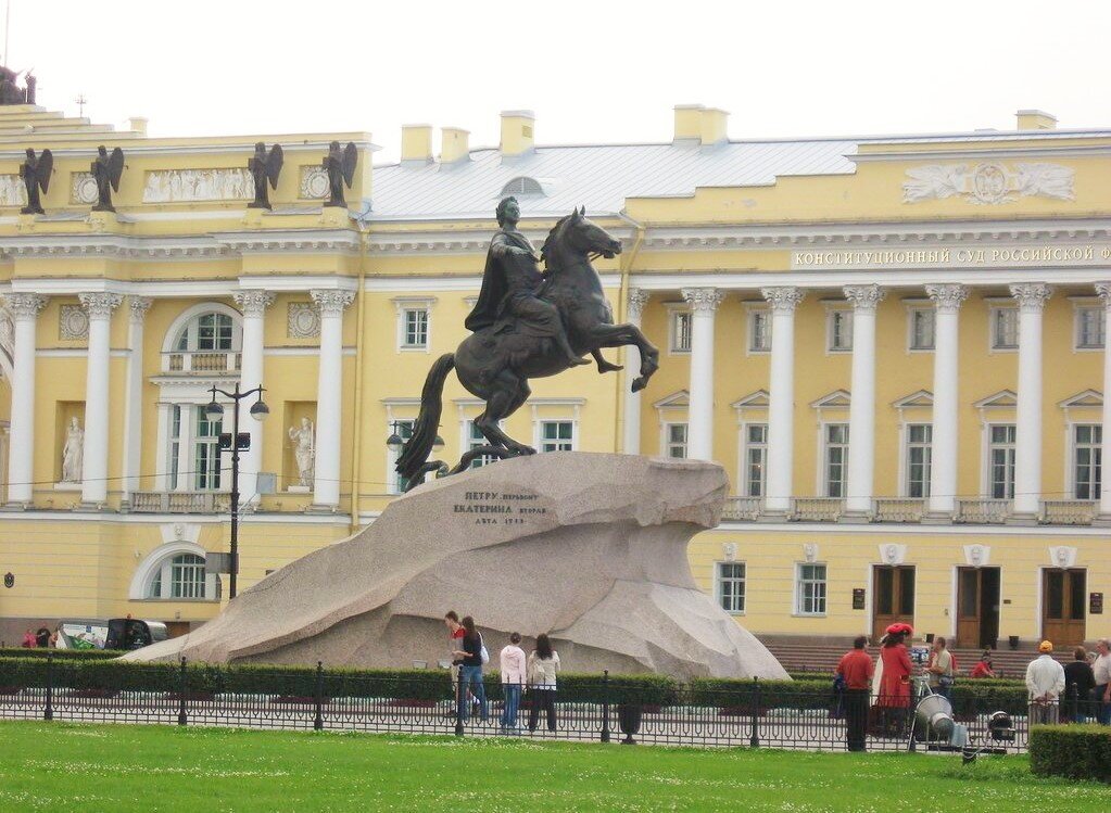 Занятие по петербурговедению в старшей группе «Памятник Петру I «Медный всадник»»