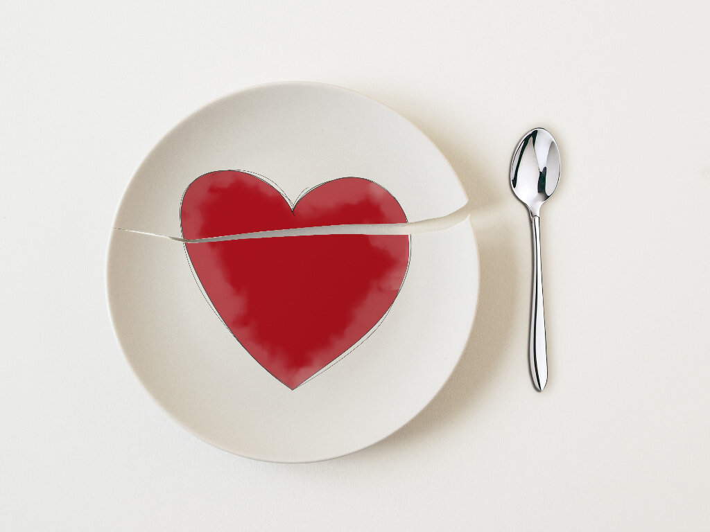 Разбитая тарелка может стать предвестником будущего. Фото: Pxfuel.com 