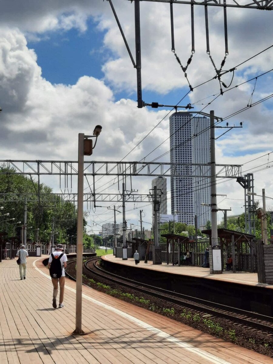 Станция "Тимирязевская", направление от Москвы.