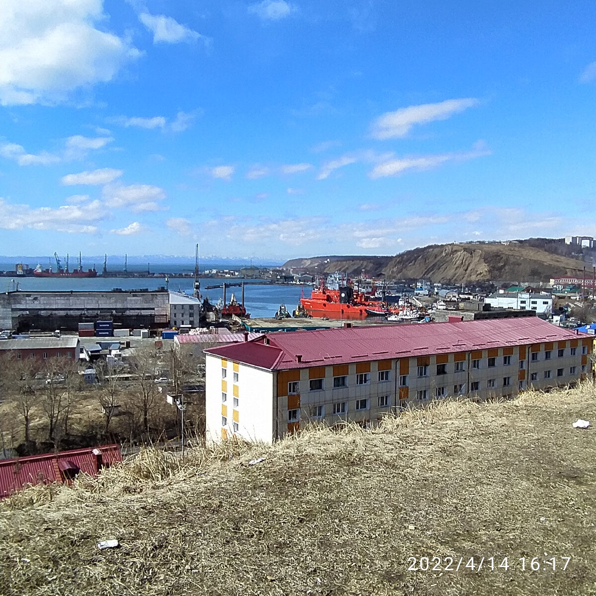 в городе море можно увидеть только так