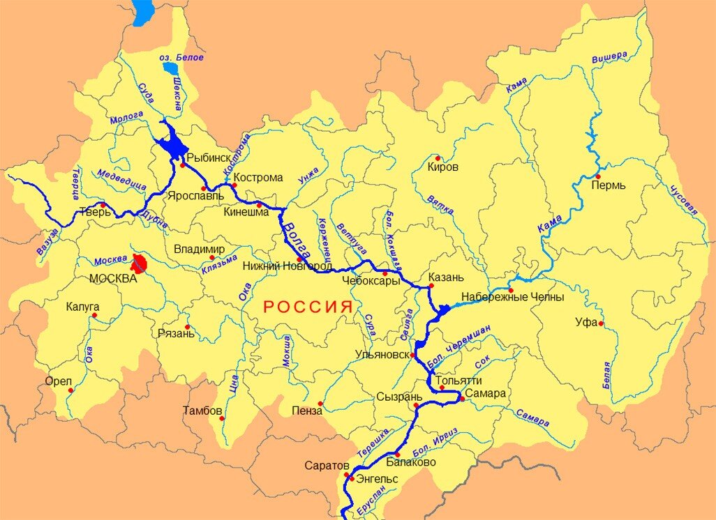 Волга издалека долго