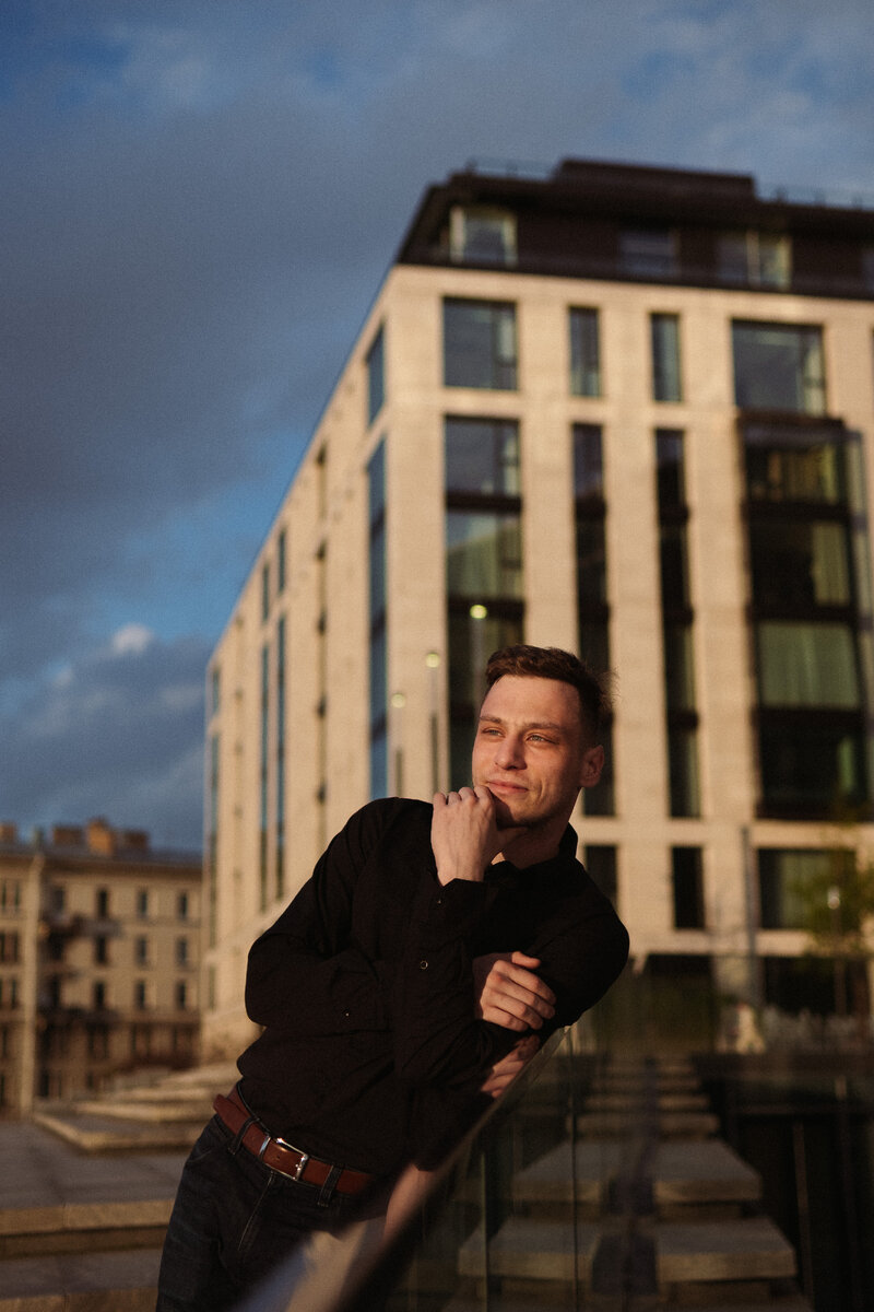 Или почему цены на новостройки растут быстрее, чем вы ожидаете? Узнайте правду! Санкт-Петербург, Петроградский район, наб. адмирала Лазарева.