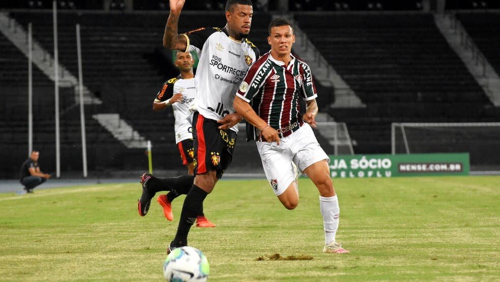 Андре отличается неуступчивостью в обороне.