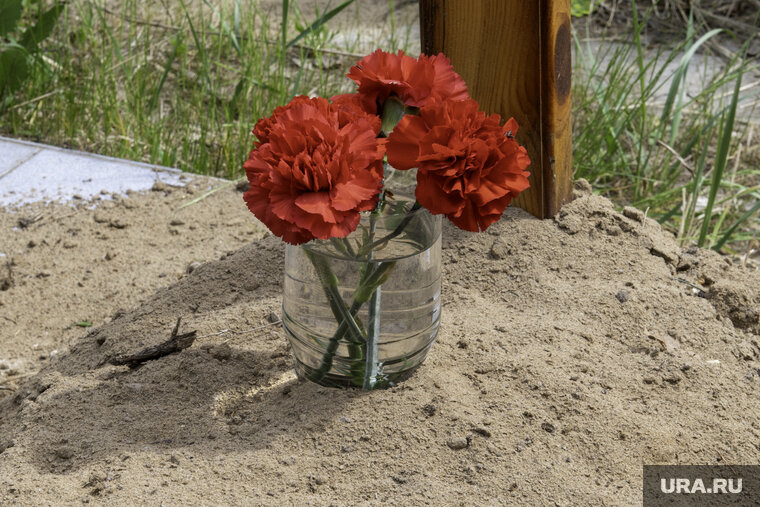    Похороны в глубинке области обходятся намного дешевле, чем в столице Урала