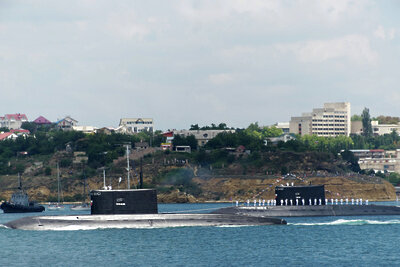    Дизель-электрические подводные лодки "Ростов-на-Дону" и "Краснодар" ©Василий Батанов РИА Новости