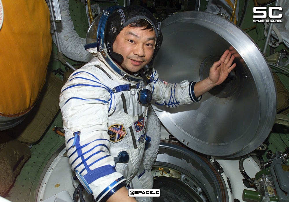 Леро́й Ра́ссел Чиа́о астронавт - исследователь НАСА