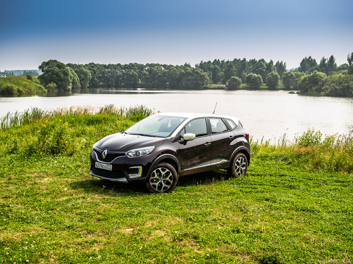 Рено драйв. Рено Каптур тест драйв. Renault Captur на бездорожье. Рено Каптур по бездорожью. Рено Каптур в лесу.