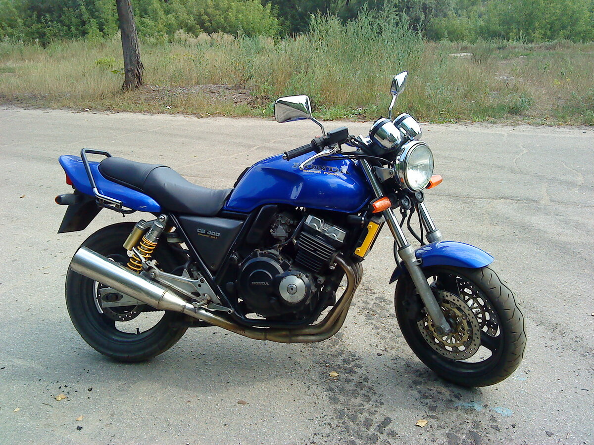 Honda CB 400