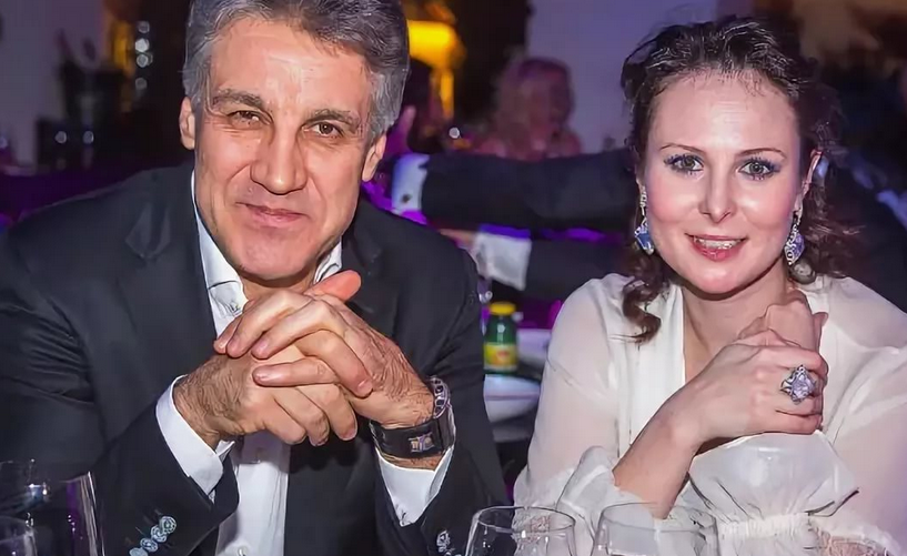 Алексей пиманов личная жизнь жены дети фото Почему развелись Алексей и Валентина Пимановы. Новые спутники бывших супругов Зв