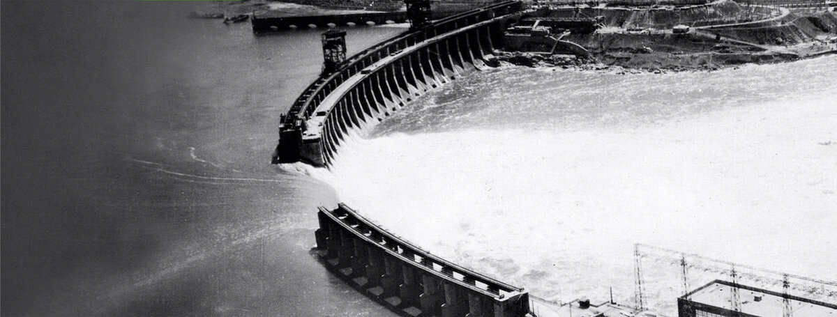  Днепрогэс после подрыва по приказу Генштаба