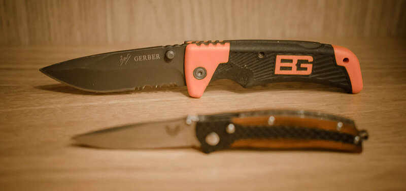 Сравнение двух ножей.