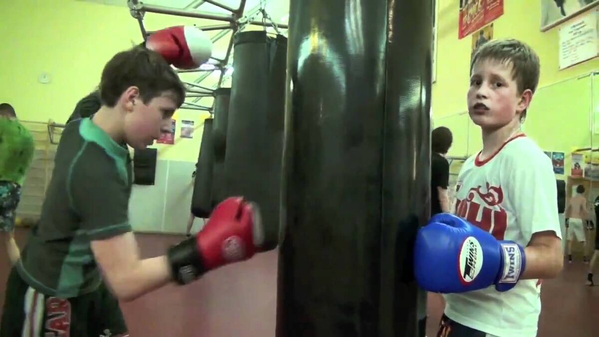 Рис: Спортивная секция бокс.