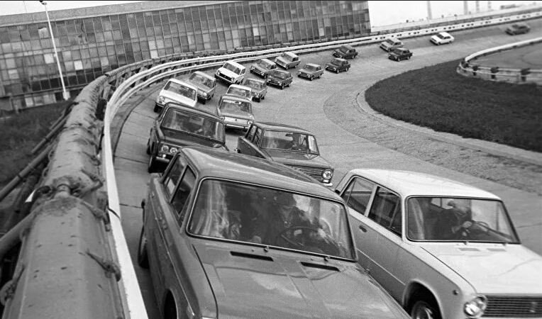 Своим появлением безалкогольное пиво обязано развитию автопрома