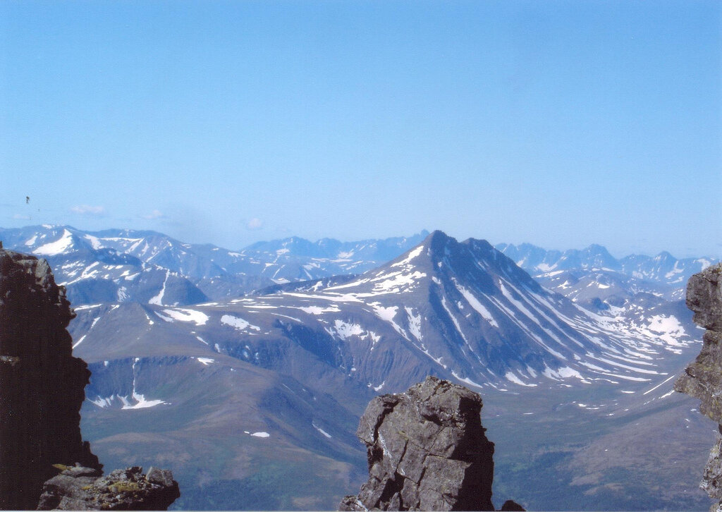 Приполярный Урал — район с самыми высокими горами Урала. Автор: ugraland [1] - https://www.flickr.com/photos/ugra/448122223/, CC BY 2.0, https://commons.wikimedia.org/w/index.php?curid=3651459