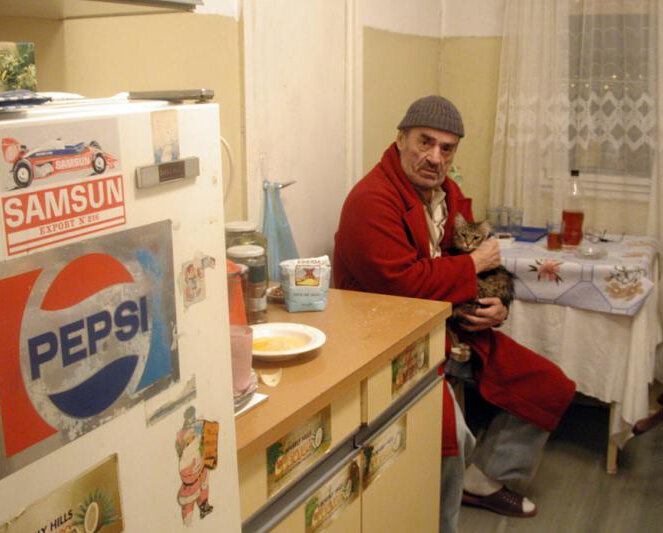 кадр из фильма "Смерть господина Лазареску"