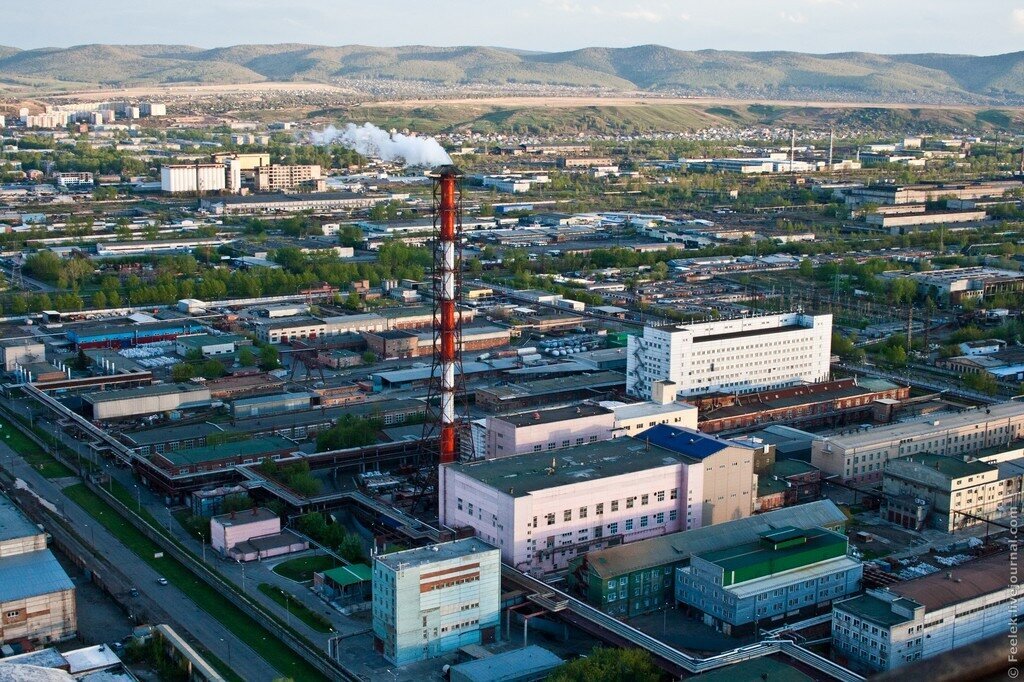 Заводы красноярского края. Завод Химволокно Красноярск. Сивинит Красноярск. Химический завод Красноярск. Заводы Красноярска.