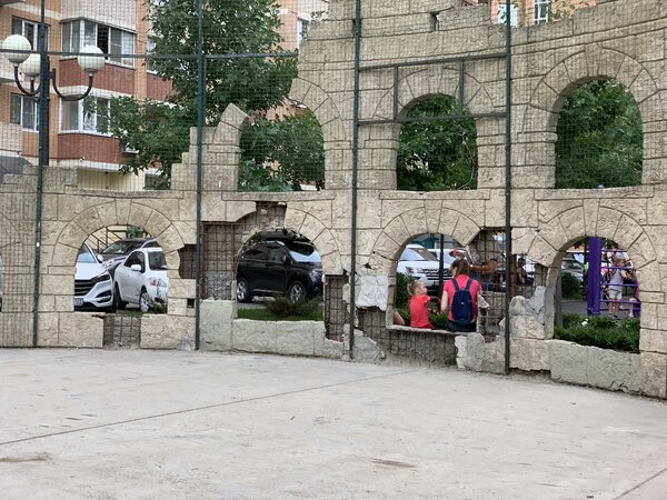 Как выглядят детские площадки в Краснодаре. Другим городам есть чему поучиться