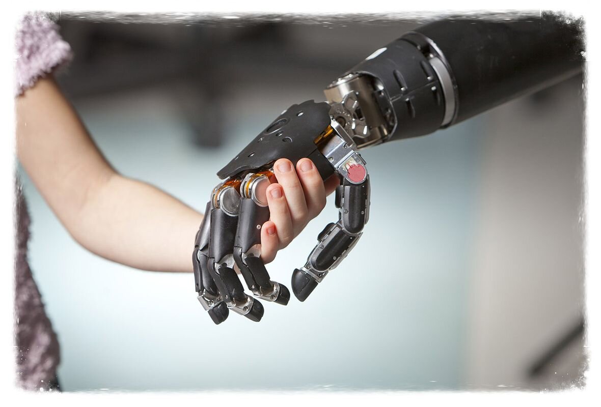 Бионические протезы конечностей. Touch Bionics протезы. Бионическая рука ILIMB. Протез руки.