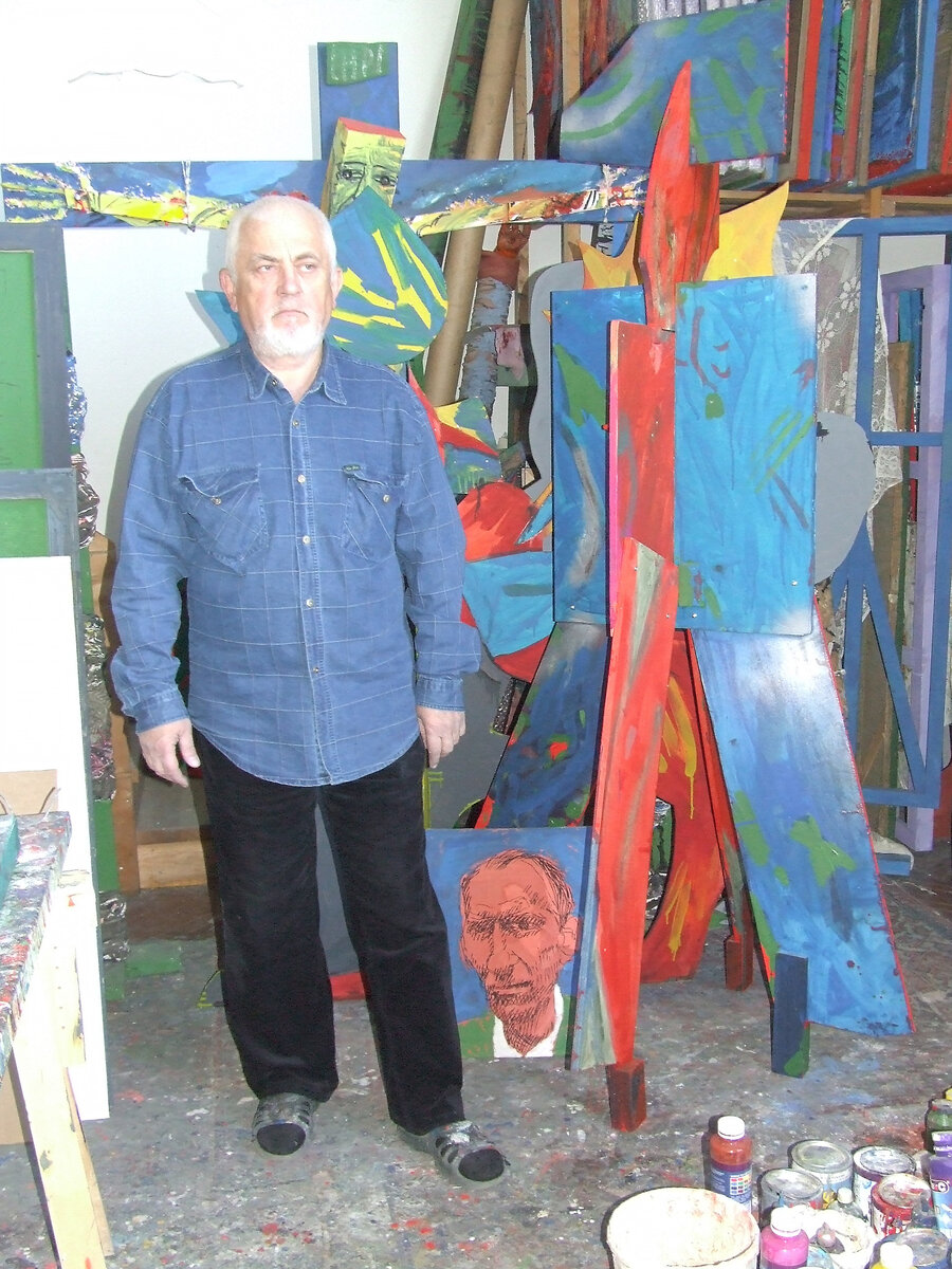 В мастерской . Феликс Волосенков