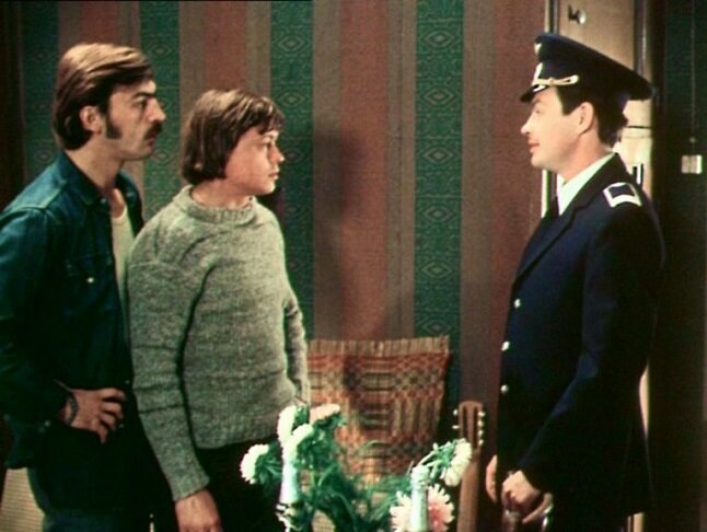 Кадр из фильма «Старший сын» (1975). Скриншот.