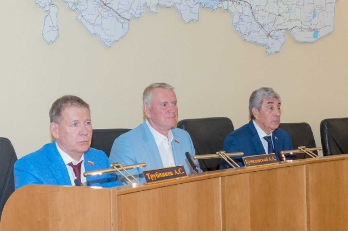    В Оренбуржье принят новый закон о деятельности такси