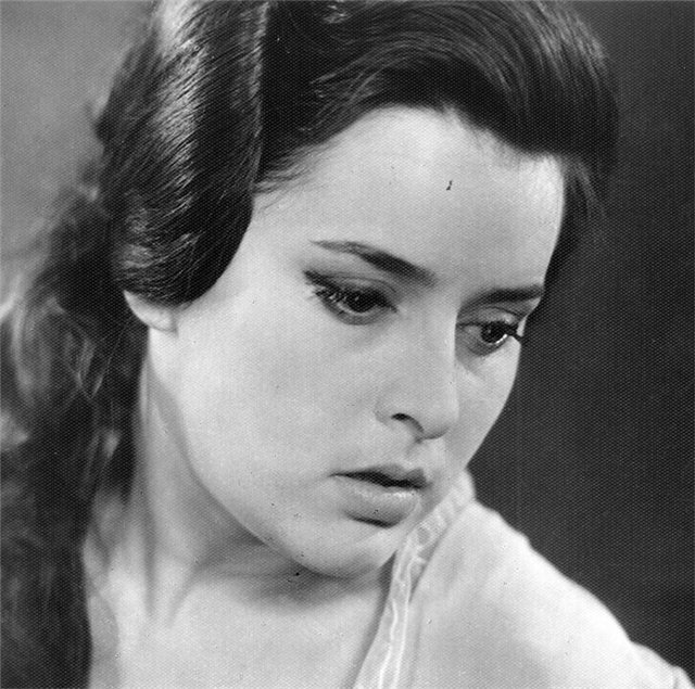 Нелли Корниенко