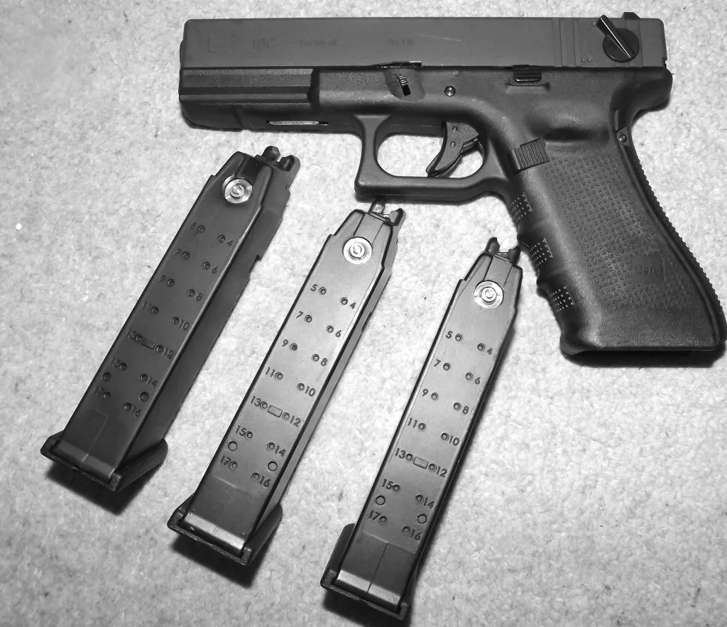 Glock 18 фото