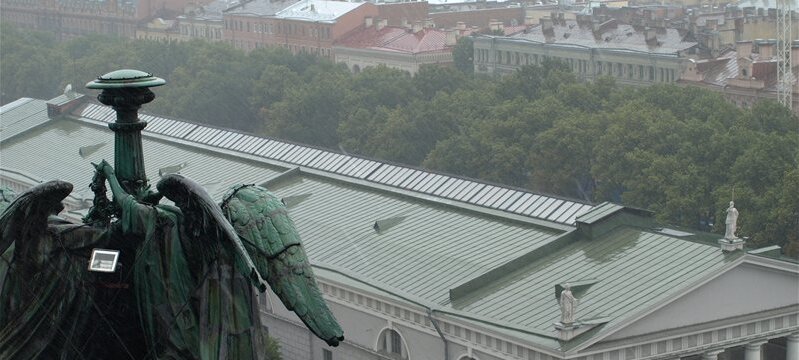 Вид со смотровой колоннады Исаакиевскоо собора