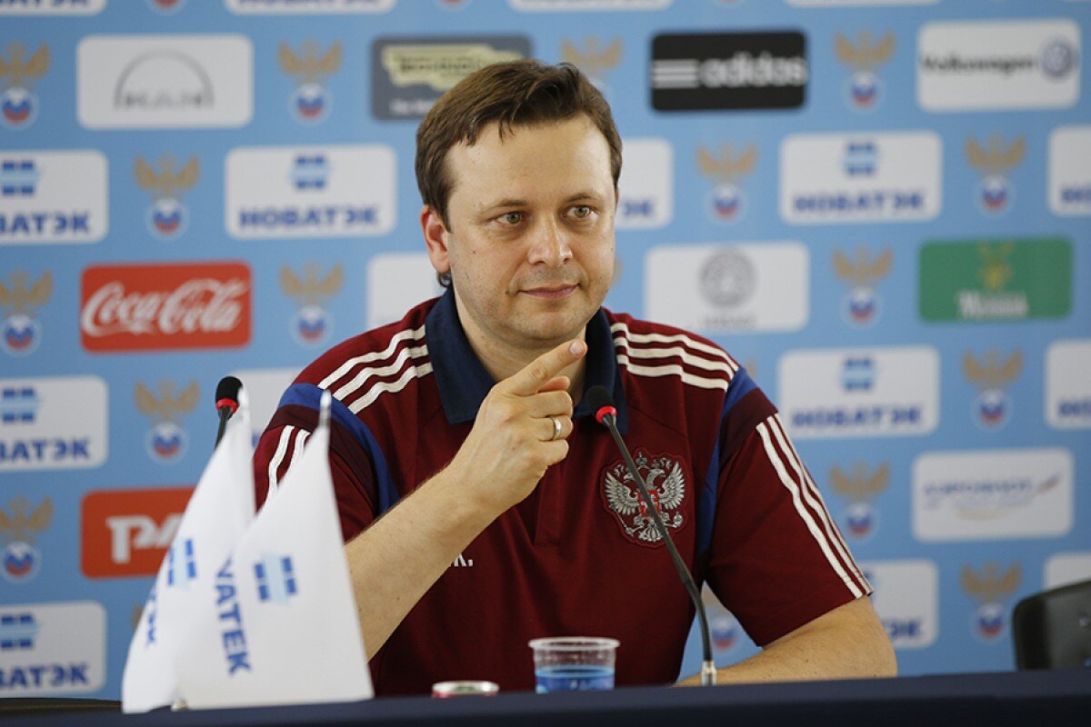 Футбольные люди Казаков