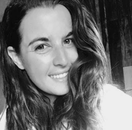 Melanie Ehrenkranz - знает как ловить парней в нейросети
