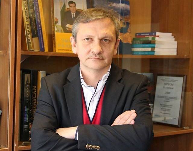 Эрадж Айни