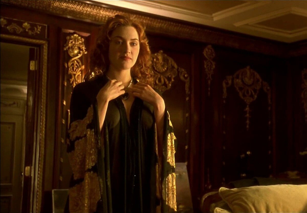 Фото с http://www.titanicuniverse.com/wp-content/uploads/2014/04/kate-winslet-nude-scene-from-titanic-4.jpg