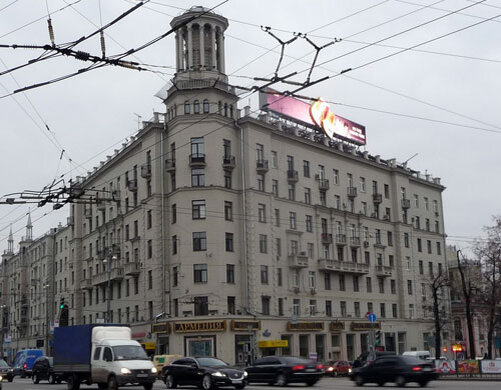 Дом на Тверской улице, 17 в Москве