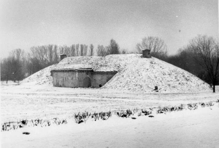  Пороховой погреб V полубастиона постройки 1900 года