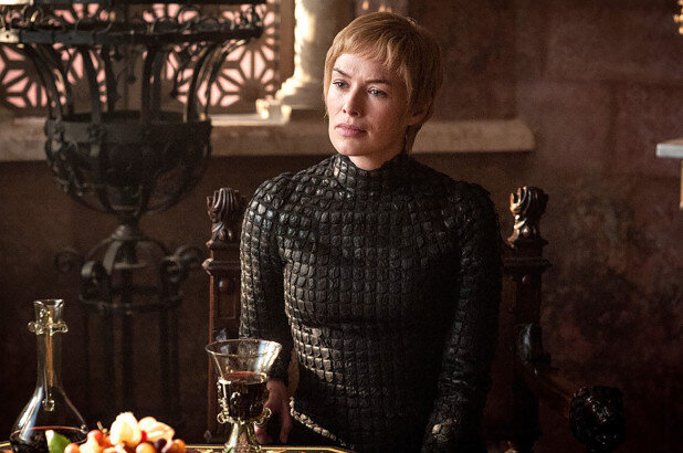  изображение Лена Хедей в роли Серсеи Ланнистер в "Игре престолов""