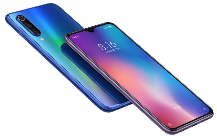 Есть также версия Xiaomi mi 9 se с меньшой диагональю экрана. Оба версий имеют встроенный в экран сканер отпечатка пальца.