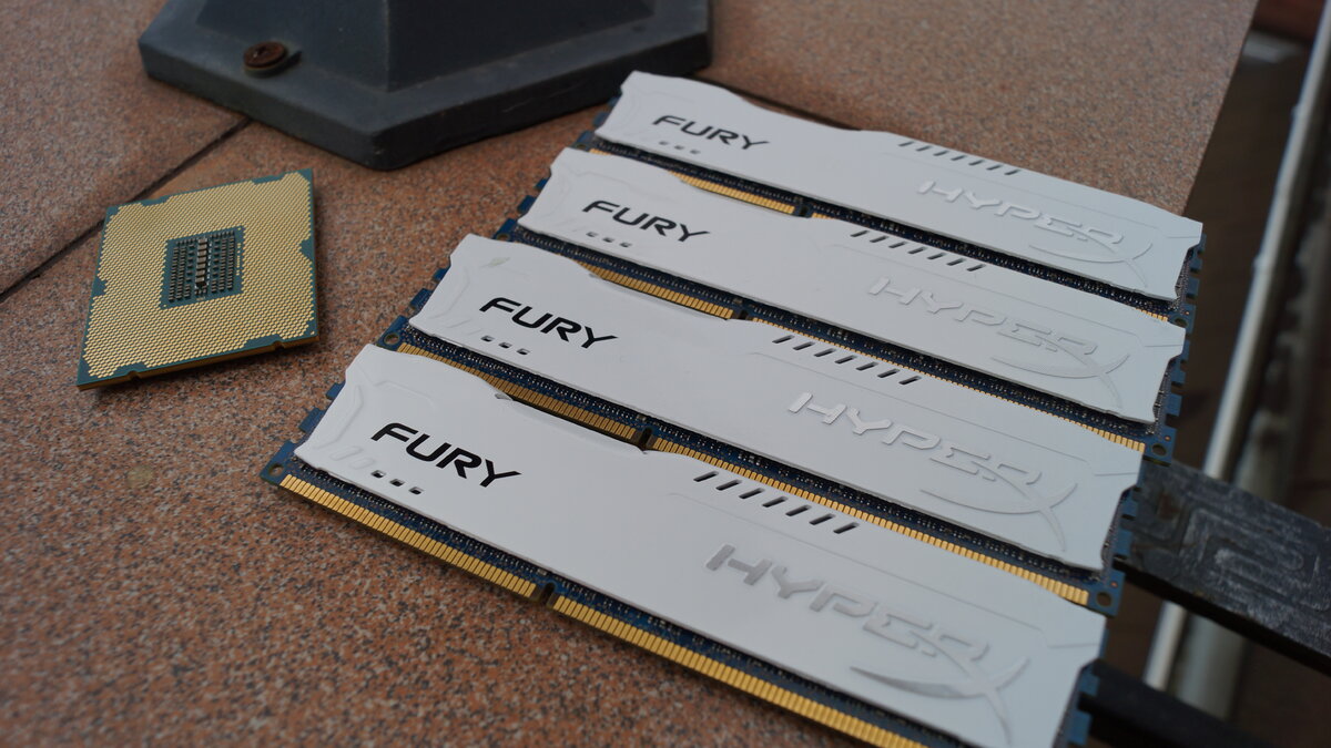 Серверная озу ddr3. Ecc серверная оперативная память по 4gb 1333 ддр3. Низкопрофильная оперативная память ddr4. Серверная оперативная память ddr3. Озу и пзу.