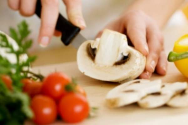 Всегда включайте вытяжку при готовке