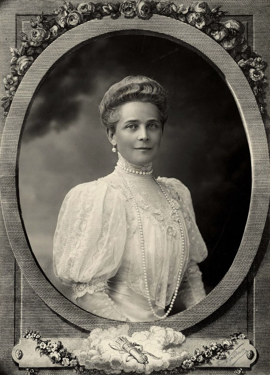 https://www.diyforyou.org/media/84301824254396780/Princess-Zenaida-Yusupova-discussion-and-pictures-II